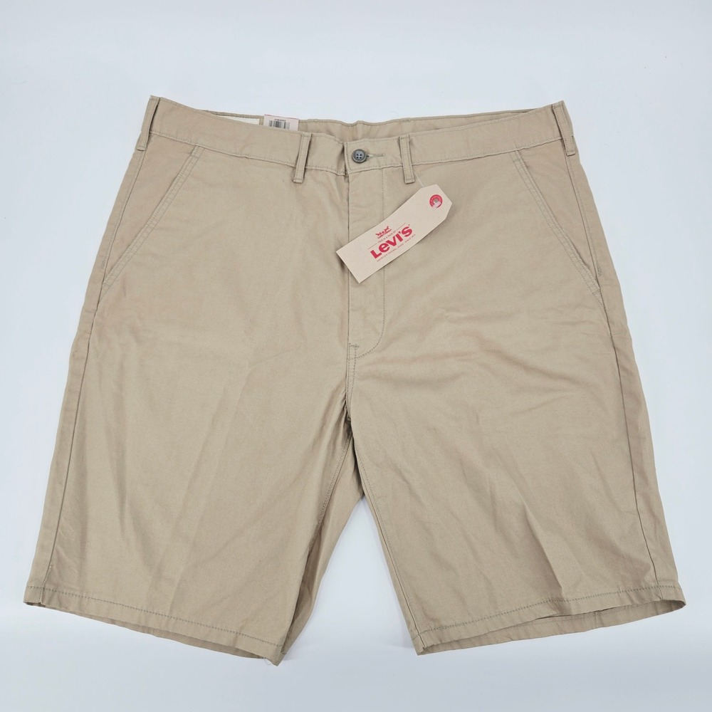 Levi's Straight Chino Shorts Tan Beige Khaki NWT Size 38 Mens Summer Core